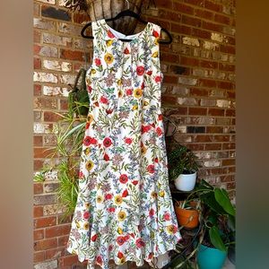 Nicole Miller Studio floral flowy fabulous dress! Size 10